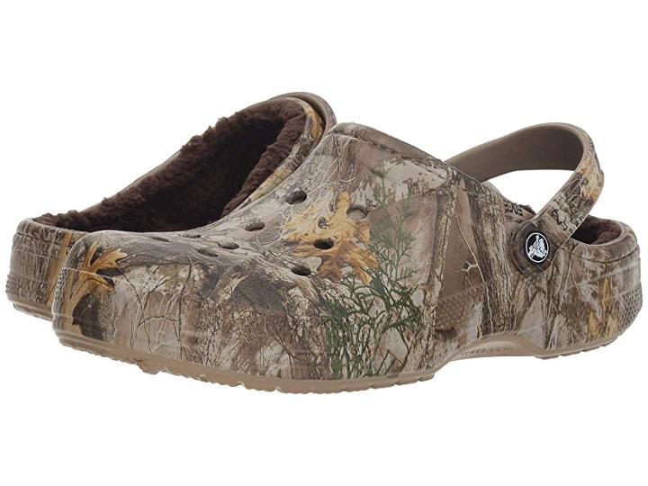 Crocs Winter Realtree(r) Edge Clog (chocolate/chocolate) Shoes