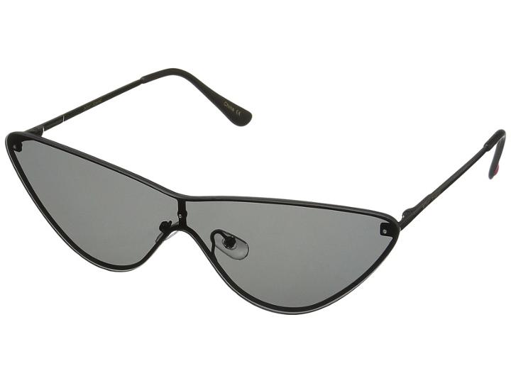 Betsey Johnson Bj498001 (black) Fashion Sunglasses