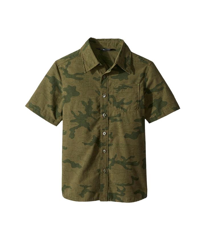 The North Face Kids Short Sleeve Pursuit Top (little Kids/big Kids) (burnt Olive Green Woodland Camo Print/classic Green) Boy's Short Sleeve Button Up