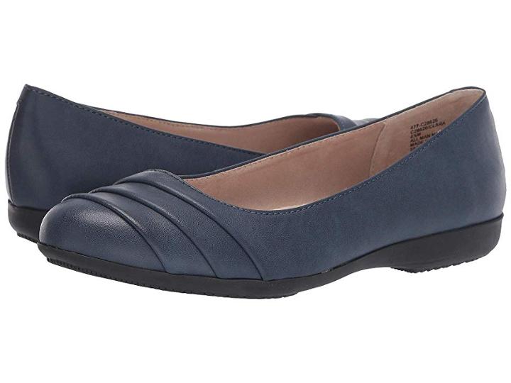 White Mountain Clara (navy) Women's Shoes