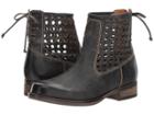 Sbicca Alps (charcoal) Women's Pull-on Boots