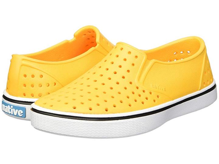 Native Kids Shoes Miles Print (little Kid/big Kid) (beanie Yellow/shell White) Kids Shoes
