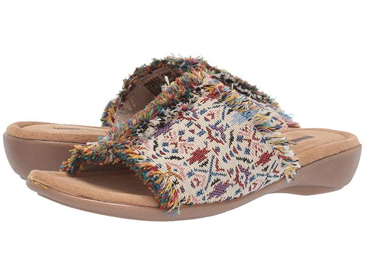 Minnetonka Violet (needlepoint) Women's Shoes