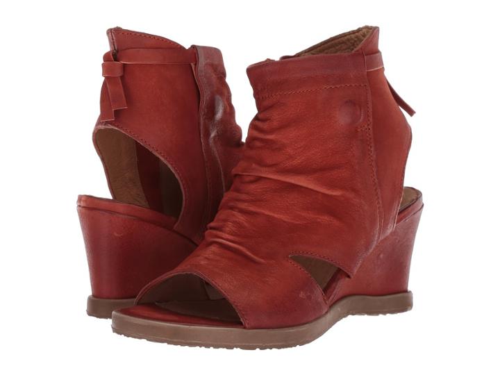 Miz Mooz Becca (rust) Women's Clog/mule Shoes
