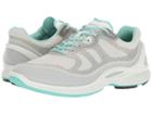 Ecco Biom Fjuel Tie (concrete/white Synthetic/textile) Women's Lace Up Casual Shoes