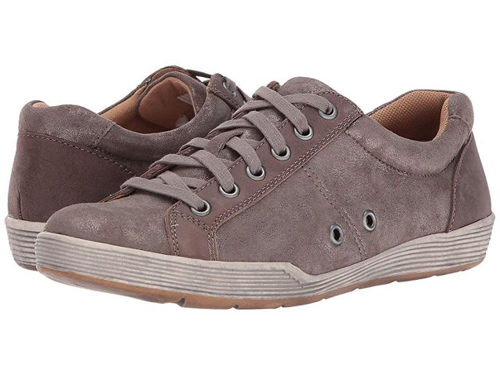 Comfortiva Lyons (smoke Distressed Foil Suede) Women's Shoes