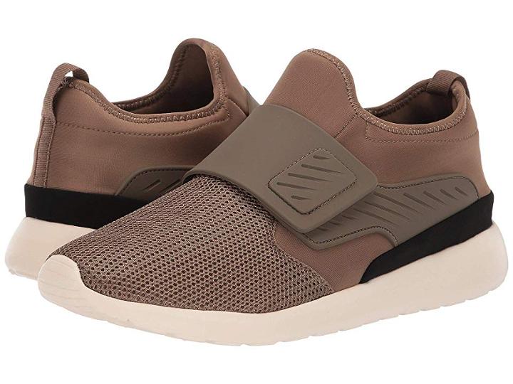 Robert Wayne Darrence (mushroom) Men's Shoes