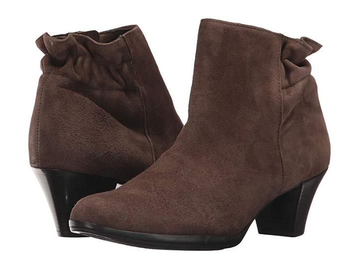 Munro Alfie (greige Suede) Women's Pull-on Boots