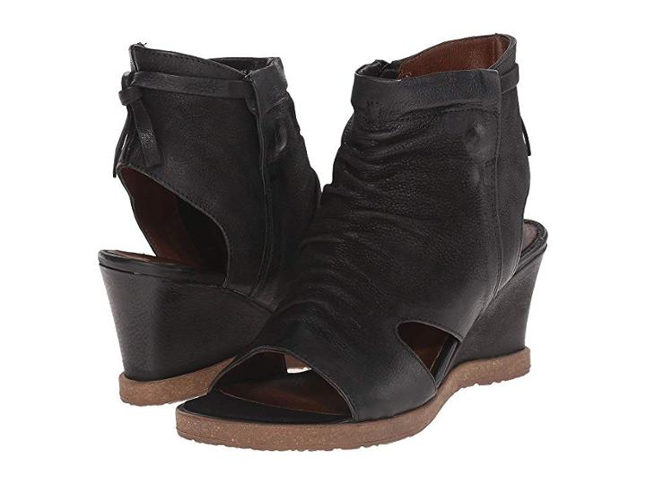 Miz Mooz Becca (black) Women's Clog/mule Shoes