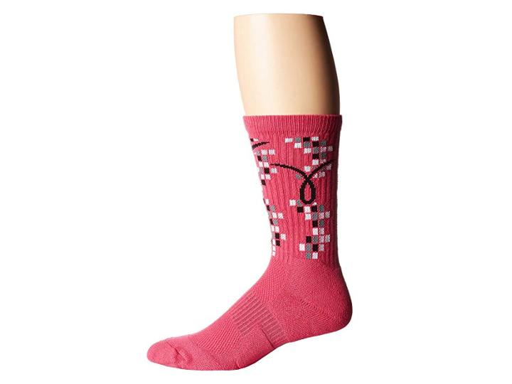 Nike Elite Kay Low Basketball Crew Socks (vivid Pink/white/black) Crew Cut Socks Shoes