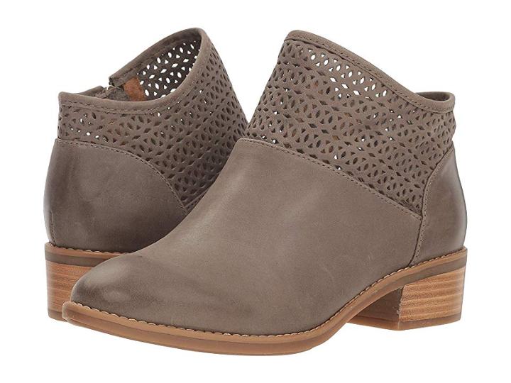 Comfortiva Cailean (pale Olive La Mesa) Women's Pull-on Boots