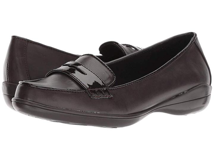Soft Style Daly (dark Brown Vitello/patent) Women's Flat Shoes