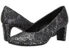 Vaneli Dayle (black Caripoff) Women's 1-2 Inch Heel Shoes