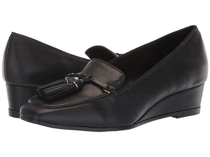 Tahari Resort Heel (black) Women's Shoes