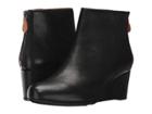 Gentle Souls By Kenneth Cole Vicki (black) Women's Shoes