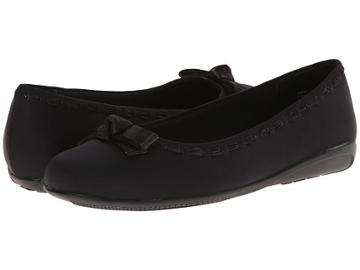 Fitzwell Flip (black Micro) Women's Flat Shoes