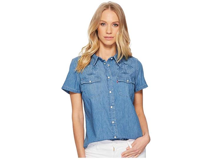 Levi's(r) Womens Larissa Short Sleeve Western (sandy Blue) Women's Short Sleeve Pullover