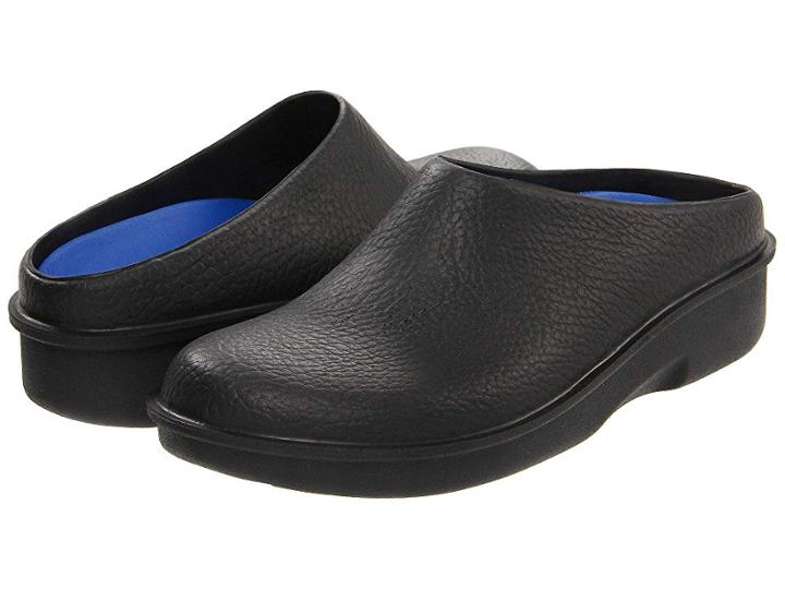 Klogs Footwear Kennett (black) Women's Clog Shoes