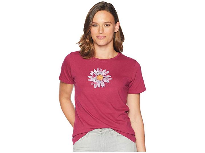 Life Is Good Big Daisy Crusher T-shirt (wild Cherry) Women's T Shirt