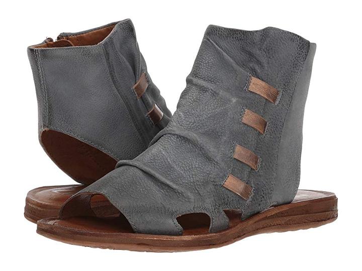 Miz Mooz Fizzy (sky) Women's Shoes