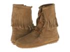 Minnetonka Tramper Ankle Hi Boot (taupe Suede) Women's Pull-on Boots