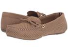 Tommy Hilfiger Reese 2 (medium Natural Ll) Women's Shoes