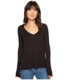 Splendid V-neck Long Sleeve T-shirt (black) Women's Clothing