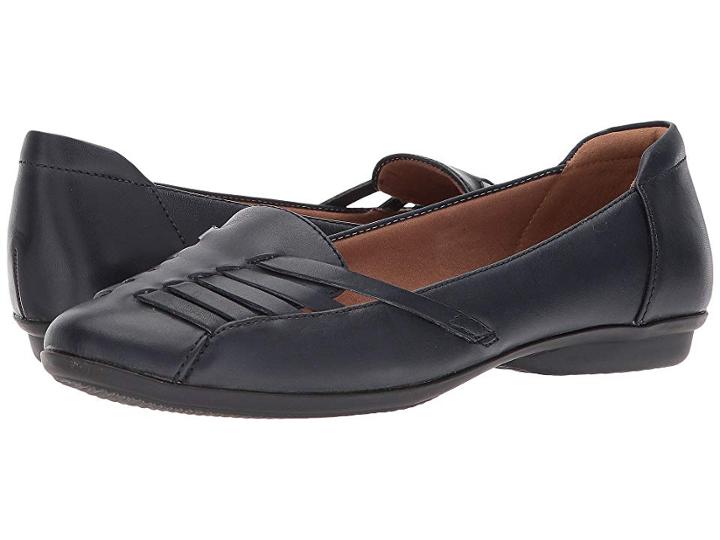 Clarks Gracelin Gemma (navy Leather) Women's Shoes