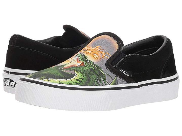 Vans Kids Classic Slip-on (little Kid/big Kid) ((dragon Flame) Black/true White) Boys Shoes