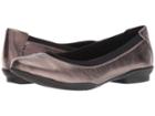 Clarks Neenah Garden (pebble Metallic Leather) Women's Flat Shoes