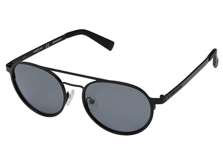 Kenneth Cole Reaction Kc7213 (matte Black/smoke Polarized) Fashion Sunglasses