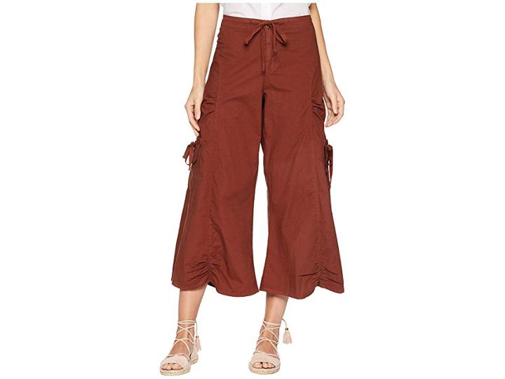 Xcvi Cargo Gaucho Crop (auburn) Women's Capri
