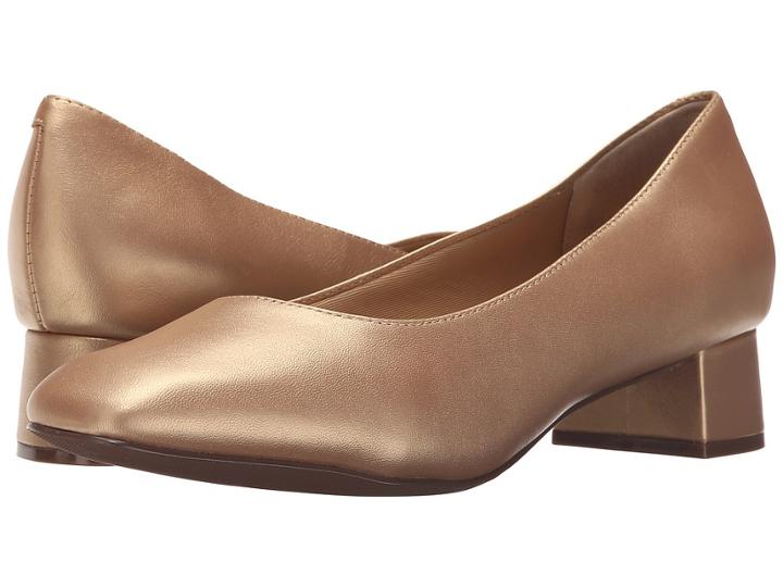 Trotters Lola (goldwash Dress Kid Leather) Women's 1-2 Inch Heel Shoes