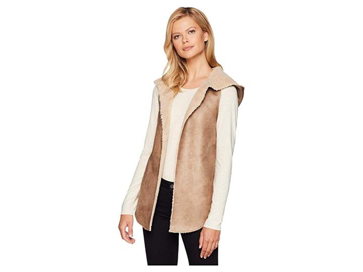 Dylan By True Grit Soft Shearling Reversible Hood Vest (khaki/natural) Women's Vest