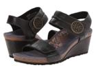 Aetrex Arielle Wedge Sandal (black) Women's Wedge Shoes