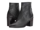Frye Flynn Short Inside Zip (black Polished Soft Full Grain Leather) Women's Boots