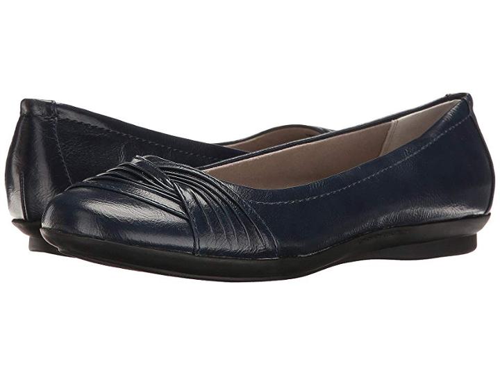 Cliffs By White Mountain Hilt (navy) Women's Shoes