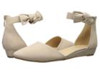 Cl By Laundry Sonje (pale Nude Smooth Nubuck) Women's Dress Flat Shoes