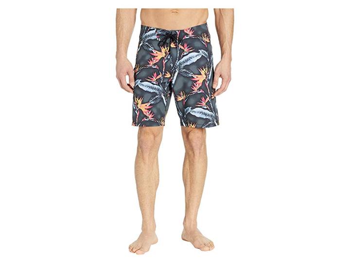 Tommy Bahama North Shore Pixel In Paradise Tech Boardshorts (black) Men's Swimwear