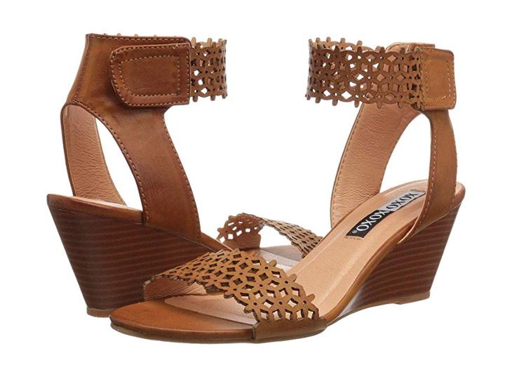Xoxo Sadler (tan) Women's Sandals