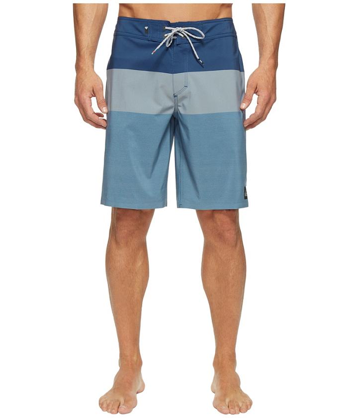 Quiksilver Highline Blocked Vee 20 Boardshorts (estate Blue) Men's Swimwear