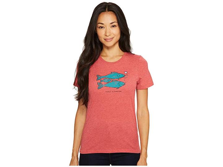 Life Is Good Family Forever Fish Cool Tee (clay Red) Women's Short Sleeve Pullover