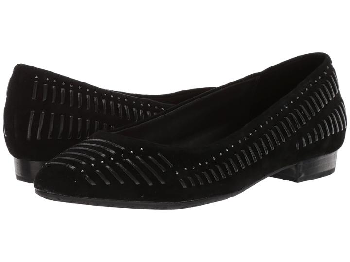 Hush Puppies Phoebe Ladder Stud (black Suede) Women's Flat Shoes
