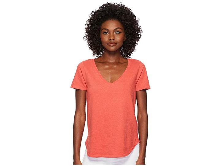Three Dots Sueded Slub Knit V-neck Tee (lady Apple) Women's T Shirt