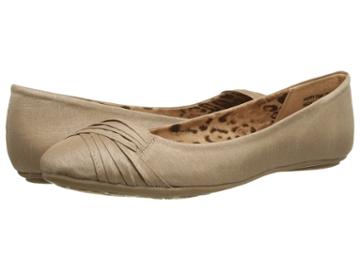 Dirty Laundry Dl Time Off (sand) Women's Flat Shoes