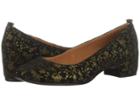 Gentle Souls By Kenneth Cole Priscille Pump (black/gold) Women's Shoes