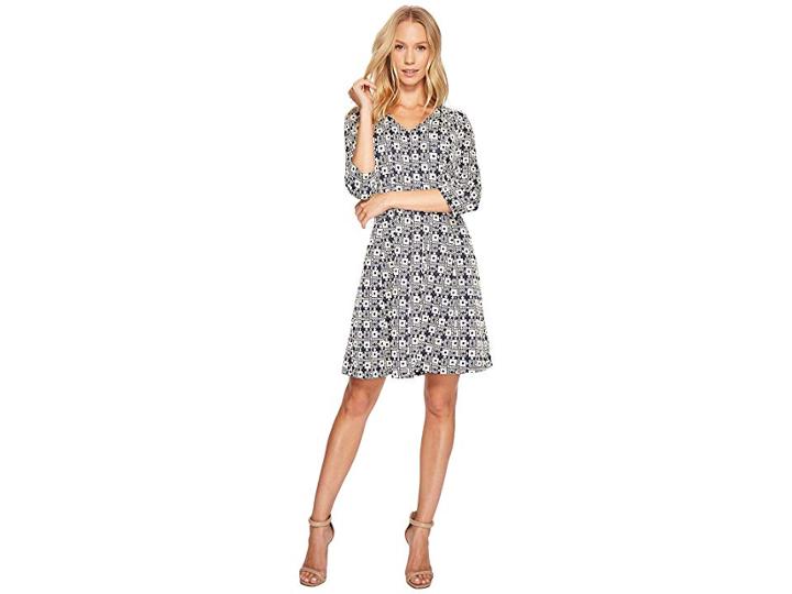 Taylor V-neck Geo Print Knit Jacquard Dress (navy/cream) Women's Dress