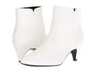 Kenneth Cole Reaction Kick Bit (white Smooth) Women's Shoes