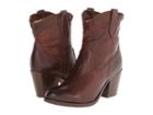 Frye Tabitha Pull On Short (dark Brown Washed Antique Pull Up) Cowboy Boots