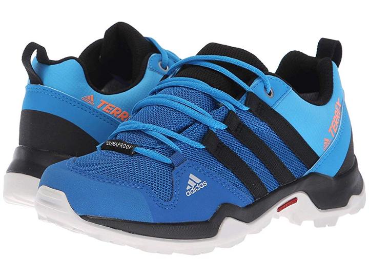 Adidas Outdoor Kids Terrex Ax2r Cp (little Kid/big Kid) (blue Beauty/black/hi-res Orange) Boys Shoes